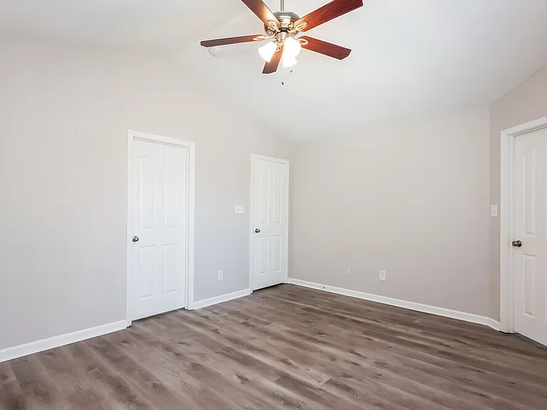 2643 Oasis Ln — Photo 9