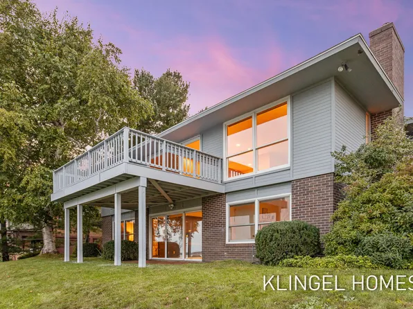 777 Ruddiman Dr, Muskegon, MI 49445