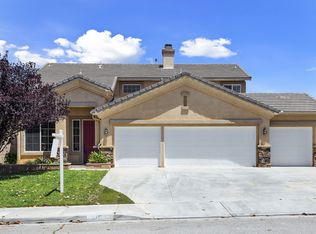 31218 Gardenside Ln, Menifee, CA 92584