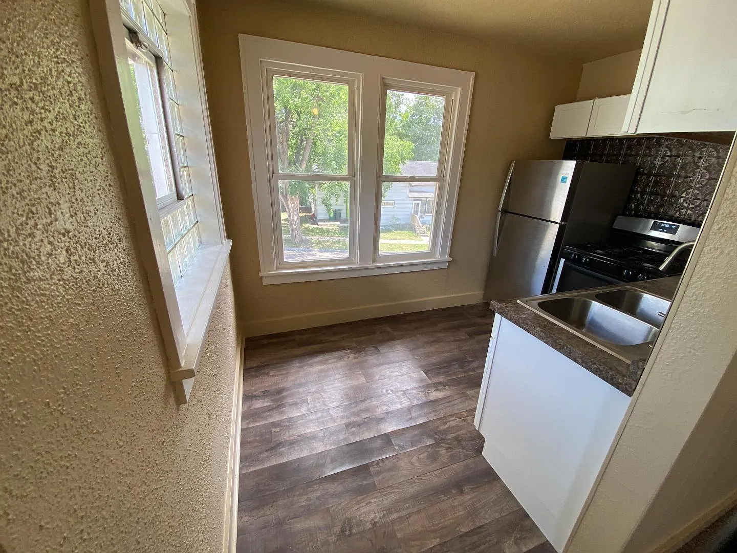 1328 E 3rd St - #2 — Photo 3