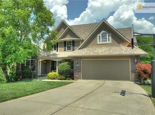 1504 SW Cross Creek Pl, Blue Springs, MO 64015
