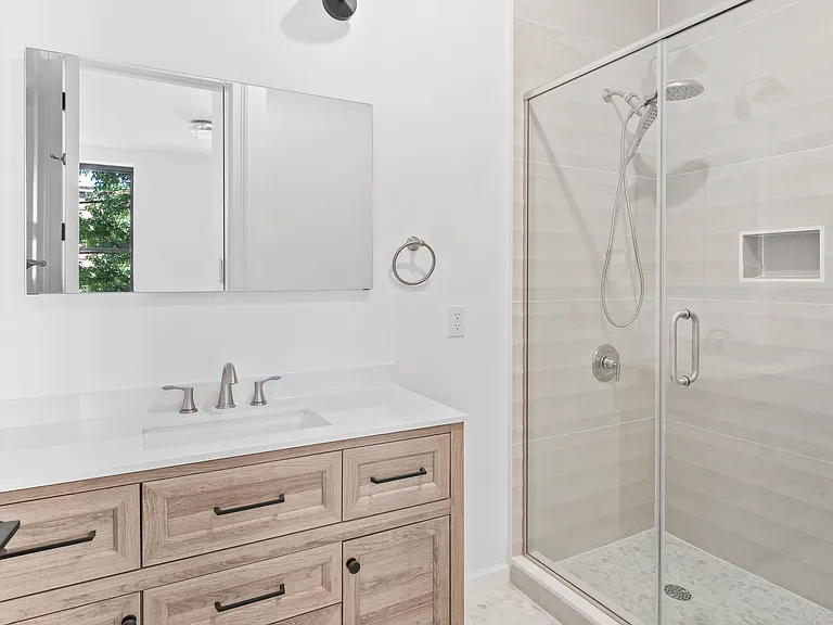 317 Court St #2A — Photo 10