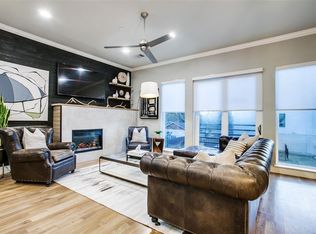 1262 N Prairie Ave, Dallas, TX 75204