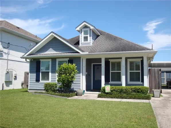 971 Oak Ave, Harahan, LA 70123