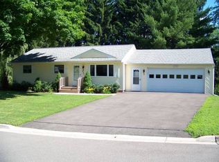 437 Payne Rd, Endicott, NY 13760