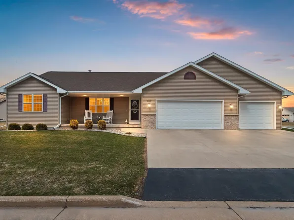 2008 Natures Way, Menasha, WI 54952