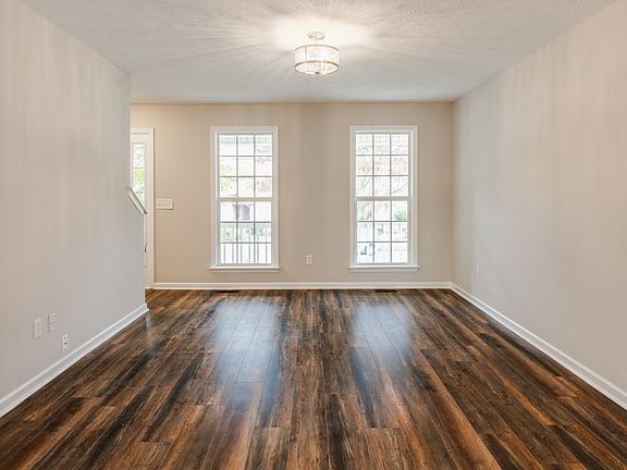 2nd image of 1008 Waverunner Dr
