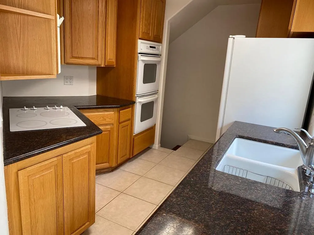 8454 Via Sonoma UNIT 111 — Photo 2