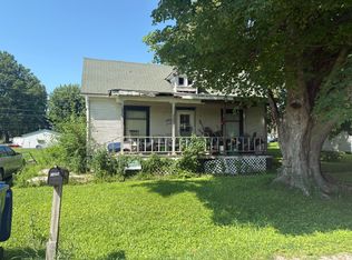 125 E Spruce St, Kirkwood, IL 61447