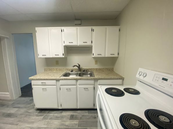 15 E High St #2