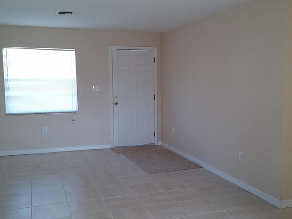 4th image of 1525 Quince Ave