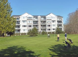 5600 Harbour Pointe Blvd #405, Mukilteo, WA 98275