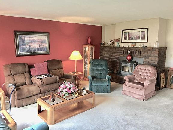 5th image of 2808 Harmony Ct