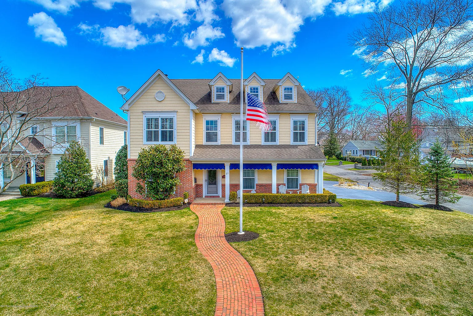 27 Navesink Dr photo 1