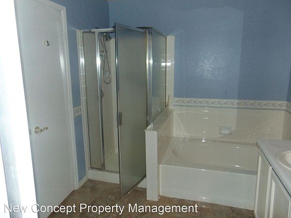 4th image of 8096 N Wheatfield Dr