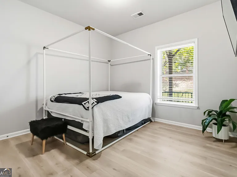 6504 Brooklake Ct — Photo 12
