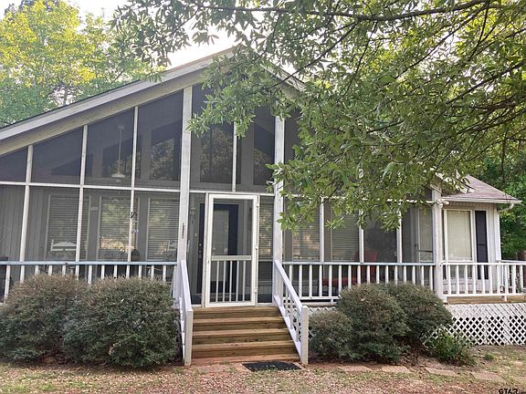 2nd image of 371 Wildwood Trl