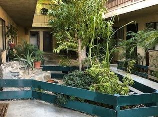 6919 Remmet Ave APT 101, Canoga Park, CA 91303