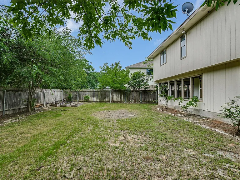 17607 Klamath Falls Dr — Photo 28