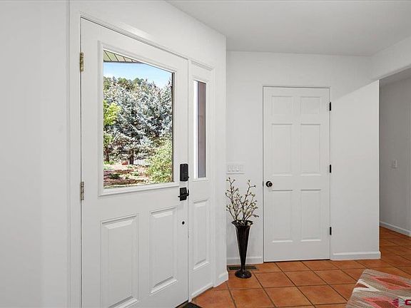 5th image of 320 S amelia Street