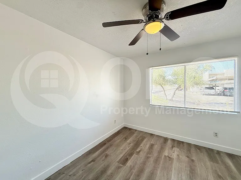 2801 E Marconi Ave #101 — Photo 10
