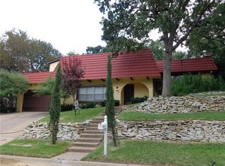 2003 Stafford Dr, Arlington, TX 76012