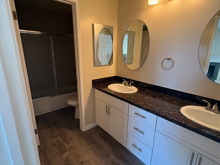 736 Fathom Dr — Photo 18