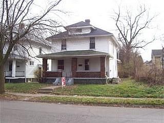 1st image of 2824 Hoover Ave