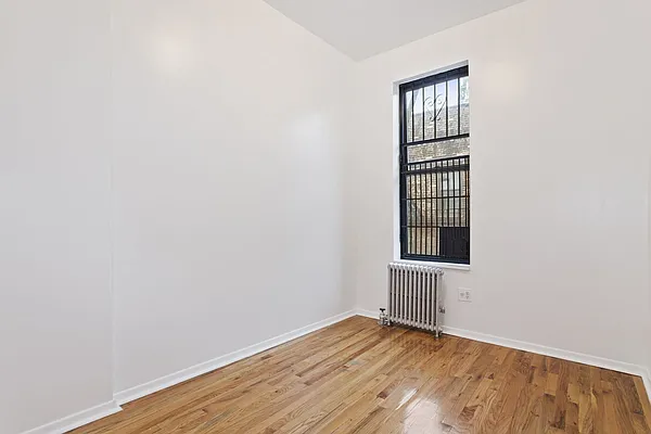 Rented by Compass | media 14