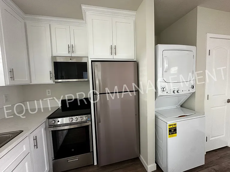 14318 Dittmar Dr — Photo 5
