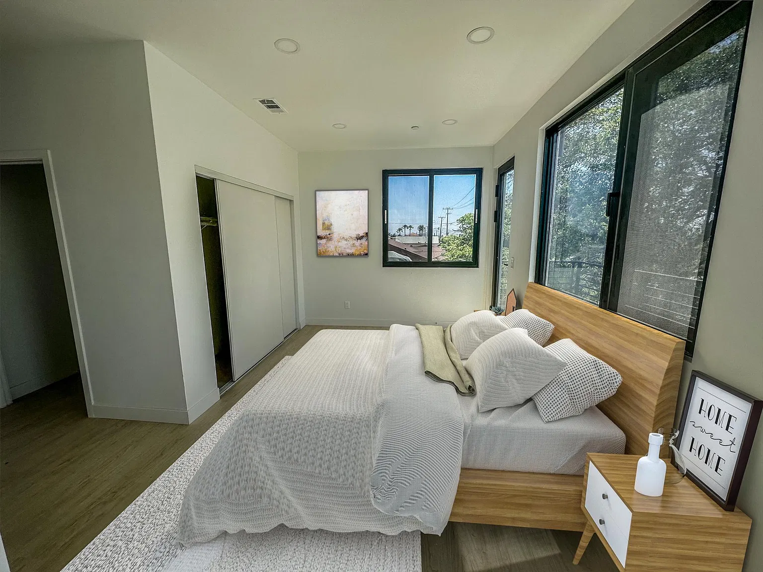 8019 Alder Ave — Photo 4