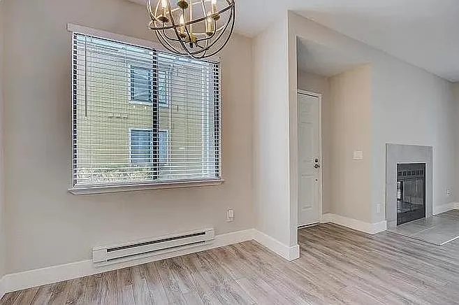 207 Schooner Ct — Photo 10
