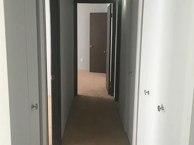 Trenton Place Apartments — Photo 40