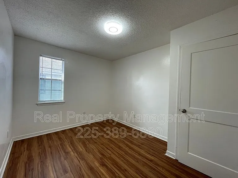 1511 Cristy Dr #E — Photo 14