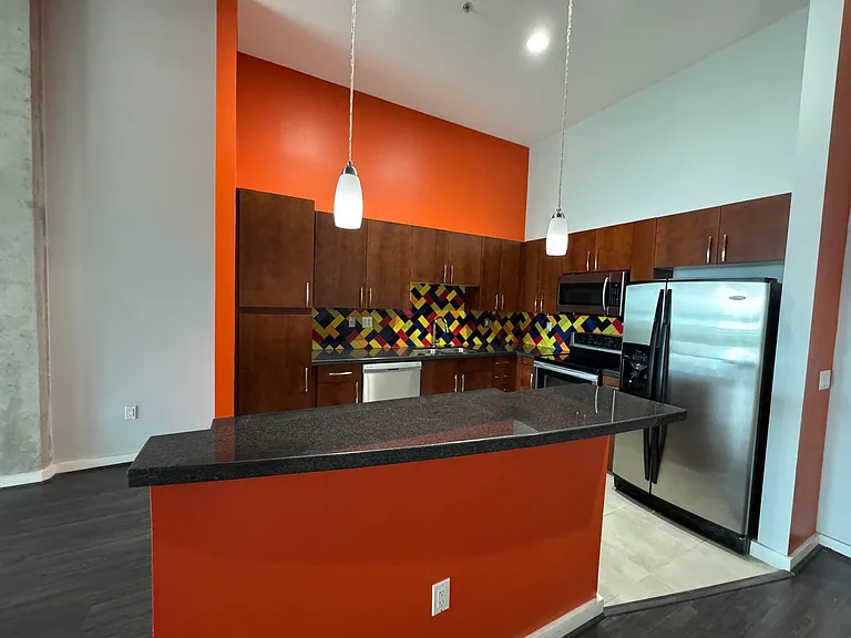 300 S Australian Ave #111 — Photo 17
