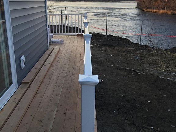3rd image of 93 Melville Ave