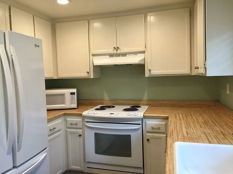 1651 S Juniper St #225 — Photo 32