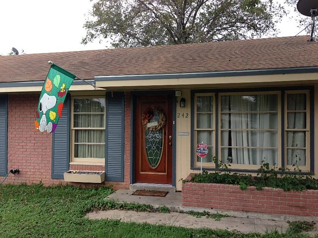 1st image of 242 E Formosa Blvd