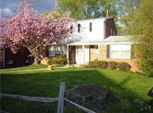 115 Greylock Dr, Pittsburgh, PA 15235