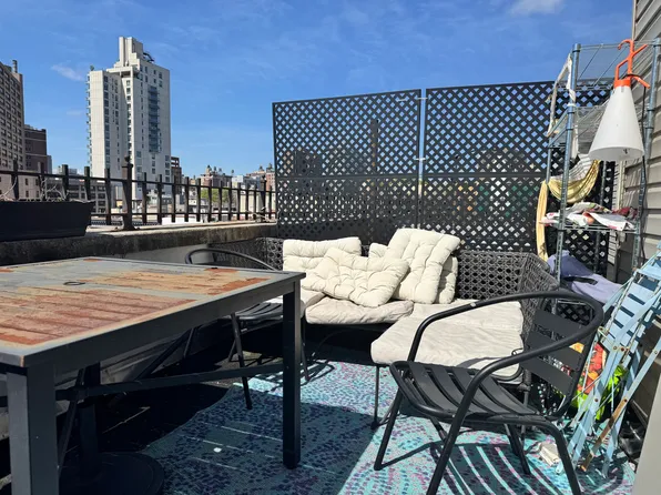 2070 Frederick Douglass Blvd #Phc, New York, NY 10026