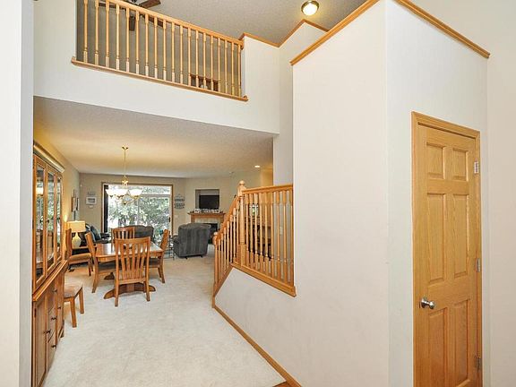 4th image of 1419 131st Ln NE