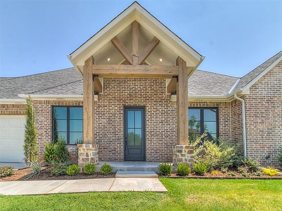 3rd image of 3908 Bridge Wood Ln