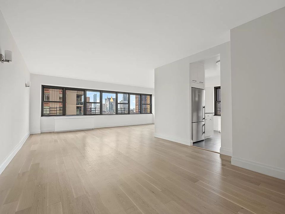 1st image of 160 E 38th St APT 31A