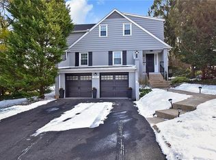 2840 College Dr, Allentown, PA 18104