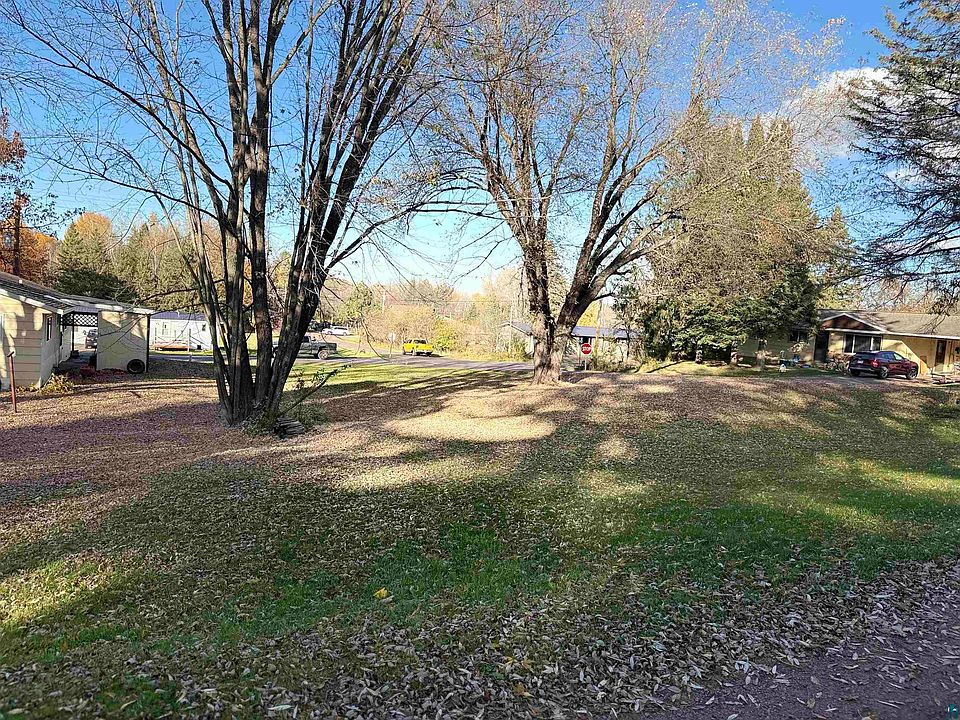 2nd image of 418 Lincoln Dr