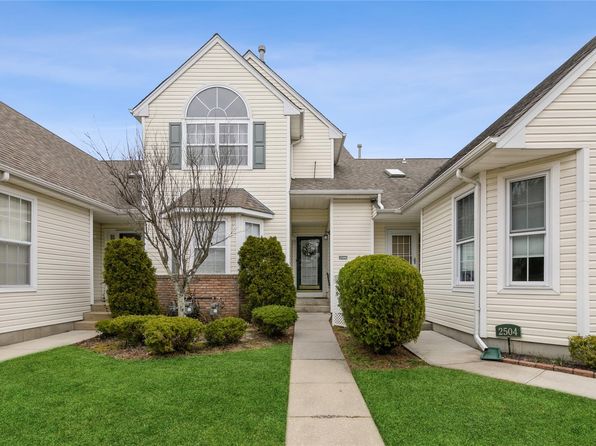 2506 Nicole Drive, Port Jefferson Station, NY 11776