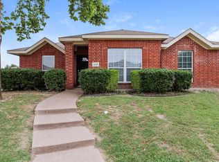 605 Canyon Pl, Desoto, TX 75115