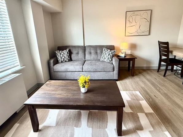 7301 Graceland Dr #337