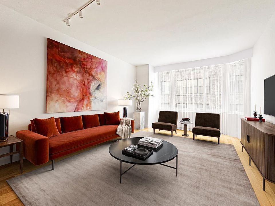 1st image of 320 W 38th St APT 738