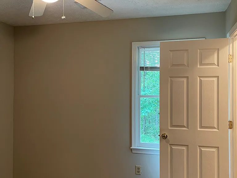 130 Beth Ct — Photo 7